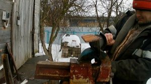 УСТАНОВКА ПРОТИВОТУМАНКИ НА  МОТОЦИКЛ УРАЛ ПРОЭКТ -  ПОЖИРАТЕЛЬ МРАКА - ЧАСТЬ ПЕРВАЯ -БЕЗУМИЕ-