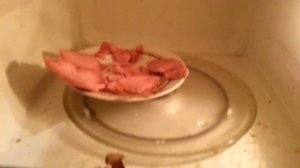 Домашние чипсы из колбасы