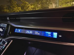 Дополнительный дисплей для пассажира AUDI A6C8 A7C8 Q8 Q74M AUDI-UPGRADE.RU