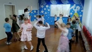 "Бал дождя" танец с колокольчиками