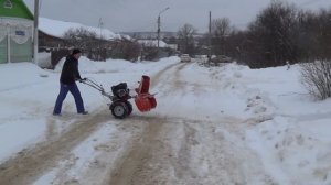 Мотоблок МКМ-3 пахарь - домашний снегоуборщик