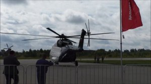Многоцелевой вертолет Ми-24. Посадка. Боевая авиация России.