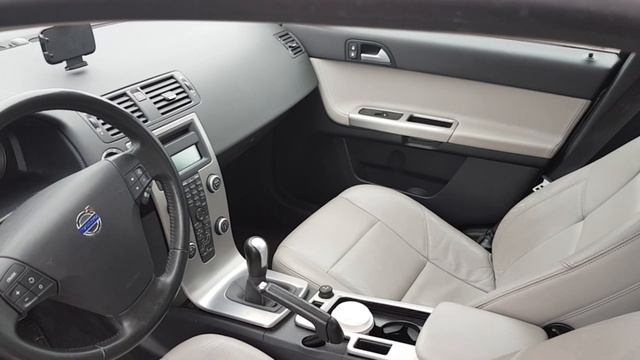 Volvo S40 1.6 100Le, Ford motor, próba, vélemény, teszt videó смотреть онлайн