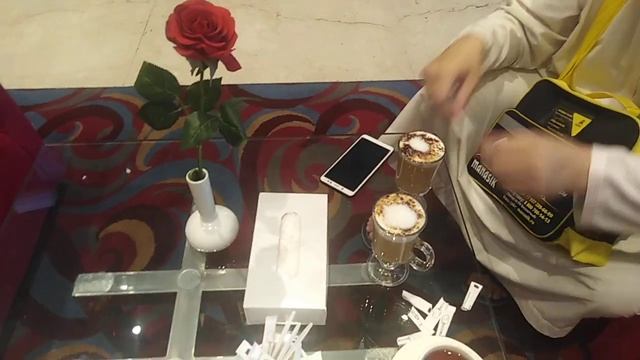 Встреча и кофе в Мекке, самое лучшее место на земле Retaj al Rayyan Mekka кофе-бар отель Ретаж
