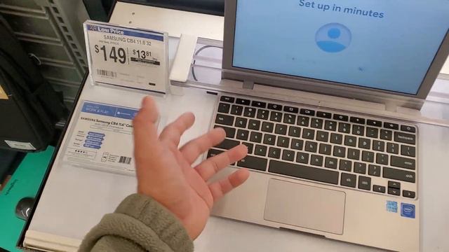 REVIEW- Samsung Chromebook 4 11.6" Intel UHD Graphics 600/ Celeron- IS THIS ANY GOOD? смотреть онлайн