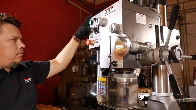 JET JMD-40 Редукторный фрезерно-сверлильный станок смотреть онлайн