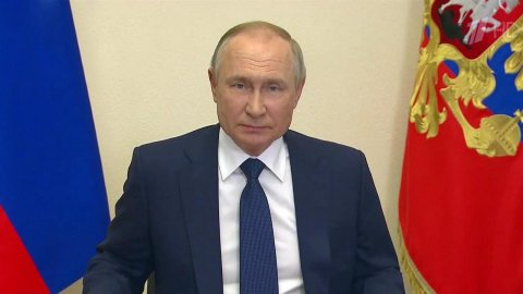 Президент провел совещание с постоянными участниками Совета безопасности РФ