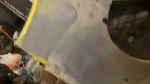 Покраска крыла баллончиком. Как покрасить баллончиком автомобиль?