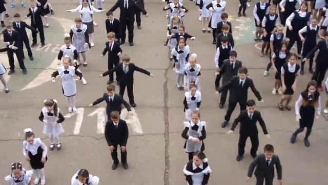 Флешмоб "Танцующие Челны" смотреть онлайн