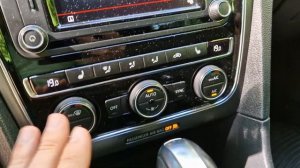 Что за кнопка SYNC на VW, Seat, Skoda, Audi? Мало кто знает, что будет если нажать ее!