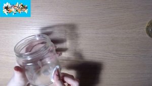ЛАЙФХАК. КАК ОЧИСТИТЬ КЛЕЙ ОТ ЭТИКЕТКИ С БАНКИ