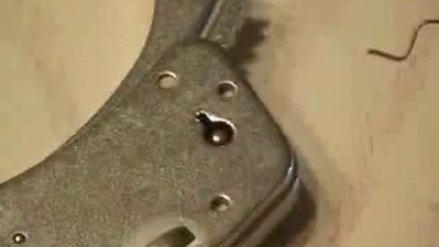 Как снять наручники