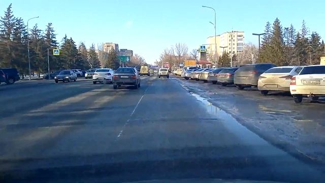 С Музея Старый Уральск по Центру. март 2023