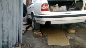 BMW E34 M20B20 без глушителя