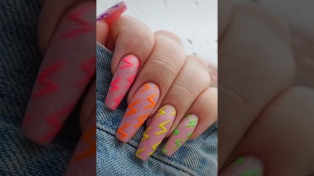 /Идеи маникюра(неоновый), /Маникюр/цвет/неоновый/девочки/маник/рек/ смотреть онлайн