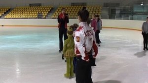 Мастер спорта по фигурному катанию Сергей Добрин провел мастер- класс Февраль 2011 год.