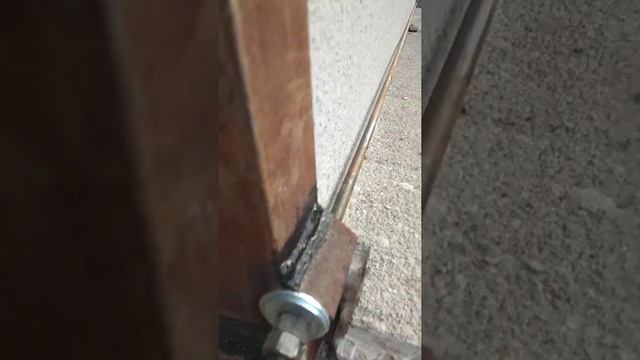 Стяжка треснувших стен дома с усилением фундамента