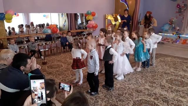Песенка Сладкая ты мая ягодка малинка.