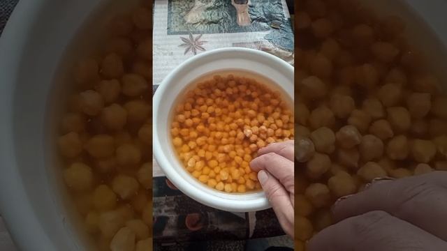 Нухат Шурпа (узб), Uzbek Pea soup смотреть онлайн