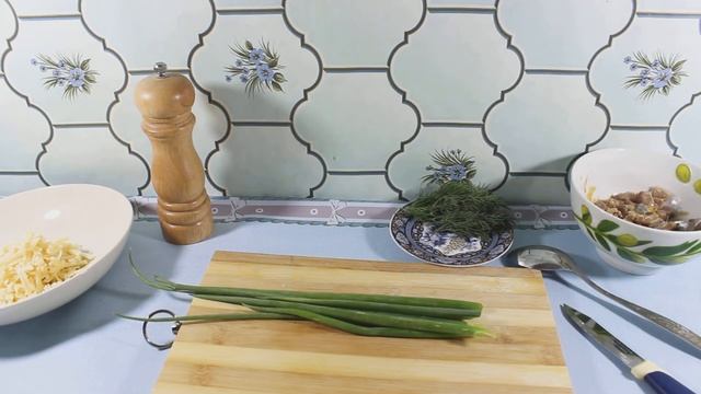 Салат с селедкой и сырной заправкой/Салат без майонеза смотреть онлайн