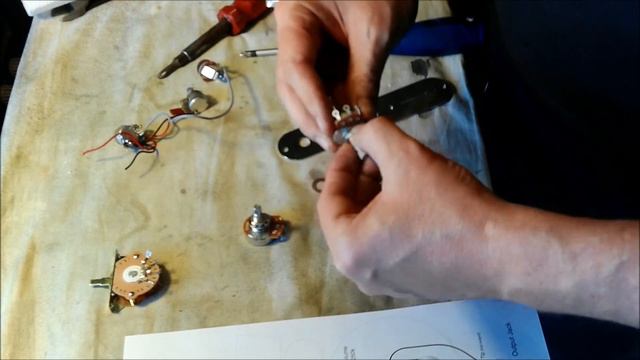 Squier Bullet Tele gets Upgrades смотреть онлайн