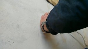 Как установить наружную розетку