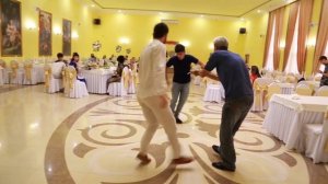 Шикарный танец Нарека на свадьбе. Парни красавчики. Chic dance at the wedding. Handsome guys