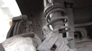 Замена задних колодок Киа Церато