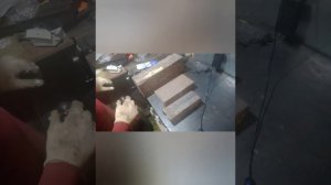 Бюджетный газовый (пороховой) монтажный пистолет.