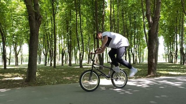 HOW TO DECADE! смотреть онлайн