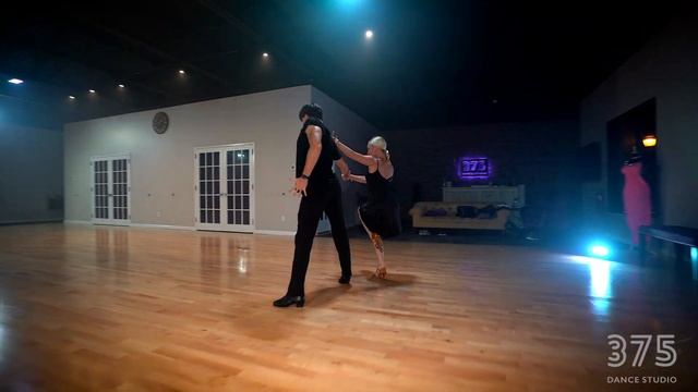 Andriy and Amanda Besyedin - Samba | 375 Dance Studio | Sean Paul - Contra La Pared (Instrumental)