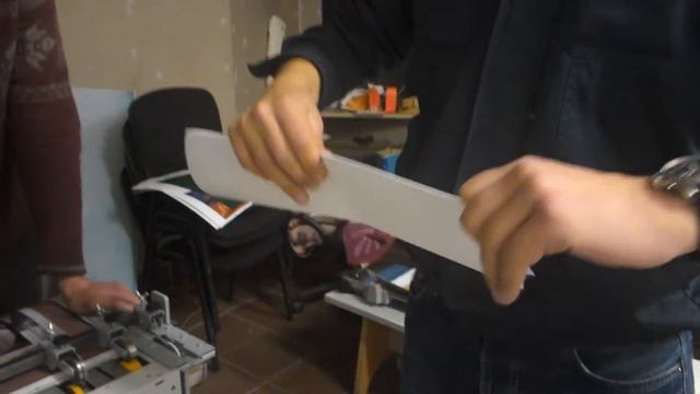 клеемазательная машина BoxBinder RE 1211 LB для коробок и конвертов смотреть онлайн