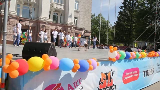 2013.05.25 Весенний бал 2013, студия брейк-данса "Sense of life" смотреть онлайн