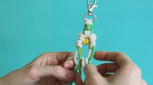 Милый брелок "Ромашки" | Макраме DIY для начинающих