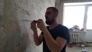 установка маяков по лазерному уровню.