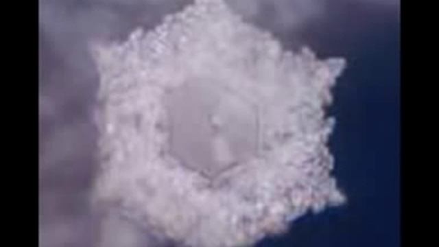 IDDI OM MANTRA FOR ATTRACTION OF LOVE МАНТРА НА ПРИВЛЕЧЕНИЕ ЛЮБВИ смотреть онлайн