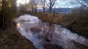 Niva Chevrolet через брод часть 1