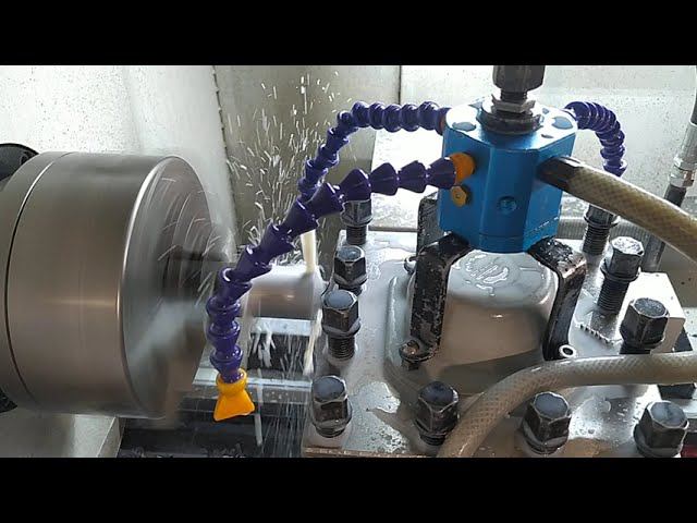 Фишка корпуснного сверла, точение внутренних поверхностей смотреть онлайн