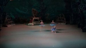 Фрески. Упала балерина.