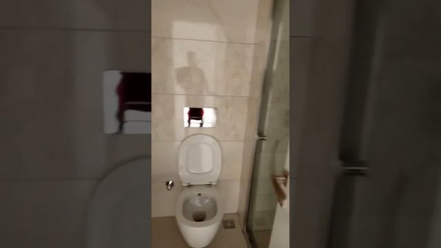 ПРОСТОРНАЯ квартира 2+1 в новом турецком доме в районе Эрдемли, Мерсин.