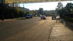 Звук выхлопа без резонатора.