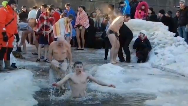 Обычаи и традиции на Крещение. СДК Харциз1.