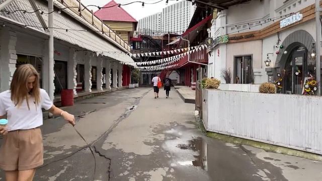 Прогулка по Измайловскому кремлю в Москве смотреть онлайн