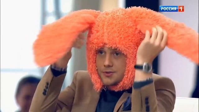 Борис Корчевников: Повернула голову, бедро в сторону, локоток на косточку, позочка, делай фоточку..
