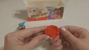 Три киндер сюрприза в упаковке! Стоящие ли игрушки? Или снова ерунда?