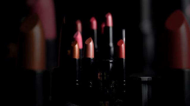 Poeteq помады серии Party: Насыщенный цвет и Матовая смотреть онлайн