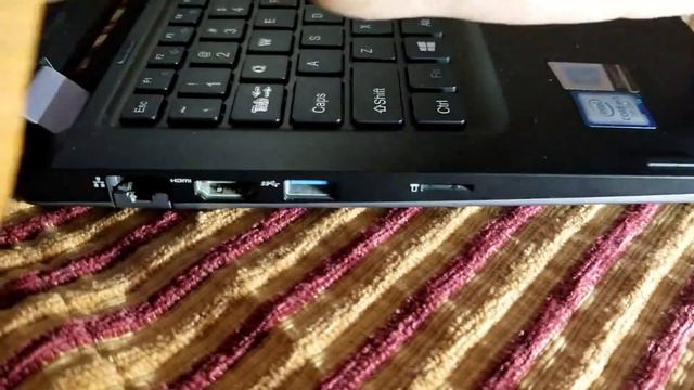 Haier Y11c Prime Minister Laptop Review | MB Tech смотреть онлайн