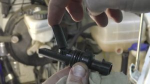 Газель - замена датчика аварийного уровня охлаждающей жидкости!!!