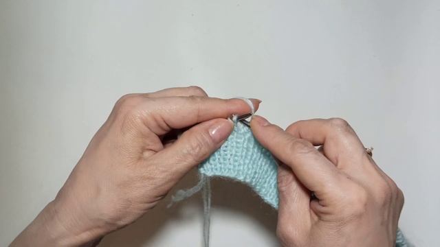 Детская кофточка с красивым узором / часть 1