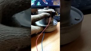 работа двигателя пылесоса вне корпуса от лабораторного блока питания